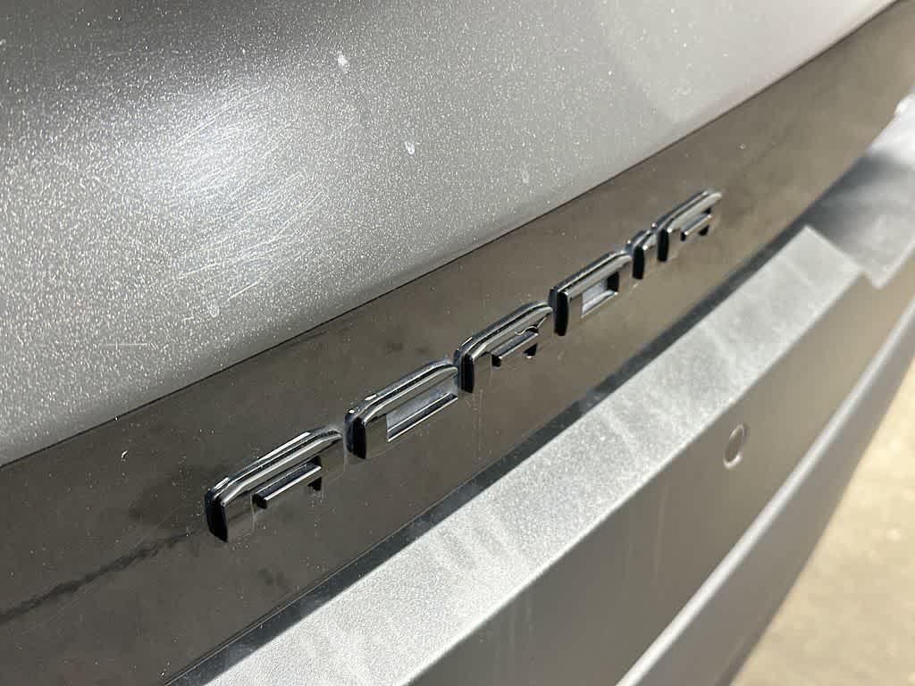 used 2023 GMC Acadia car, priced at $26,118