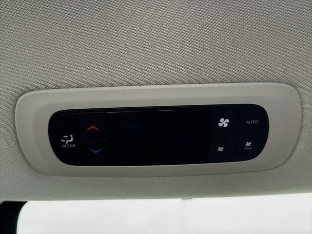 used 2020 Chrysler Pacifica car, priced at $17,239