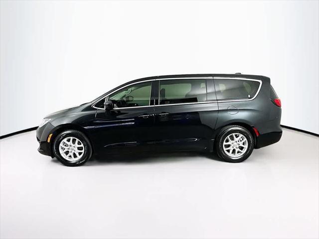 used 2020 Chrysler Pacifica car, priced at $19,719