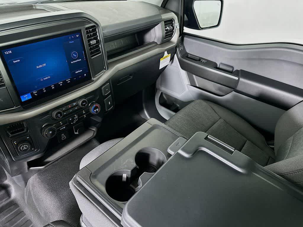 new 2025 Ford F-150 car, priced at $47,215