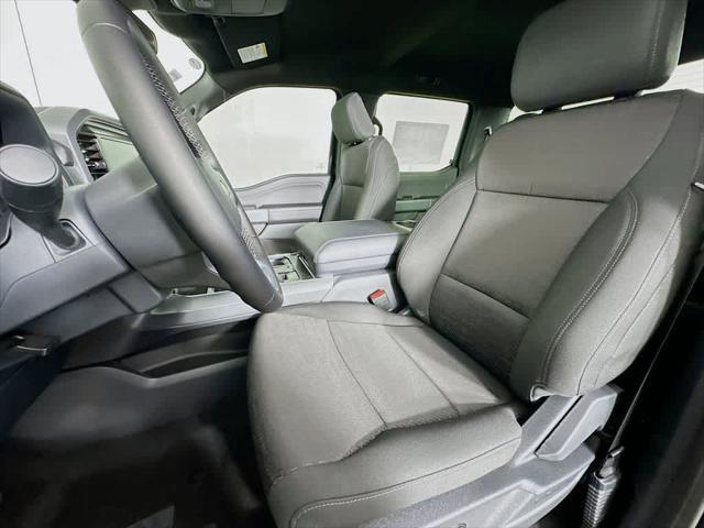 new 2025 Ford F-150 car, priced at $46,051
