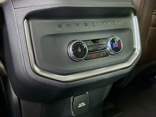 new 2025 Ford Expedition car, priced at $82,313