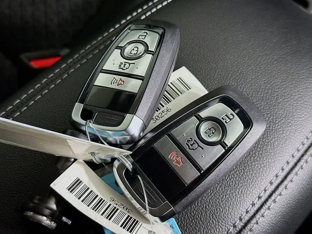 new 2025 Ford Escape car, priced at $25,439