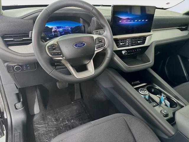 new 2025 Ford Explorer car, priced at $40,350