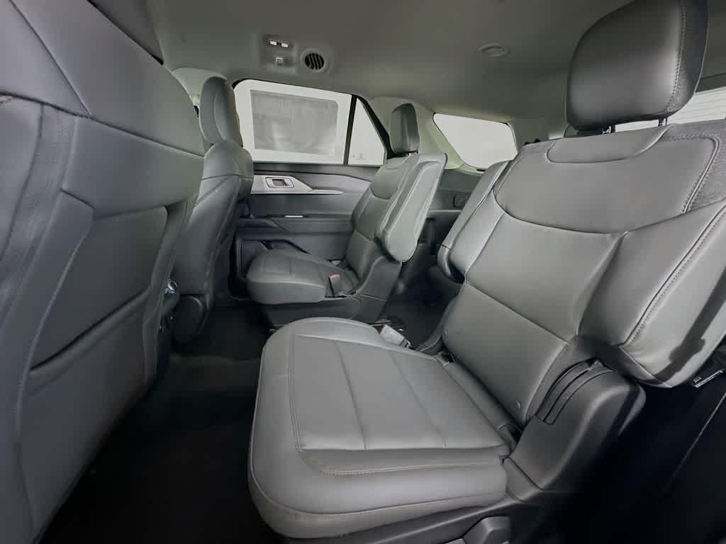 new 2025 Ford Explorer car, priced at $37,485