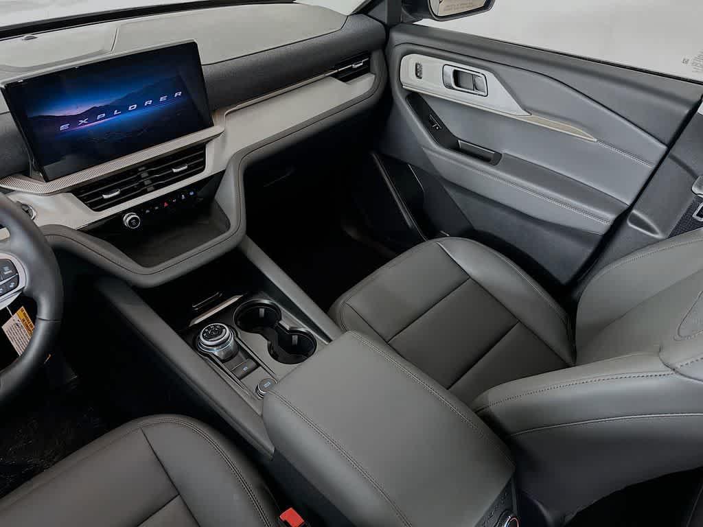 new 2025 Ford Explorer car, priced at $37,485