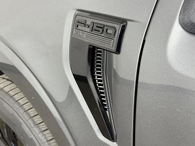 new 2025 Ford F-150 car, priced at $52,374