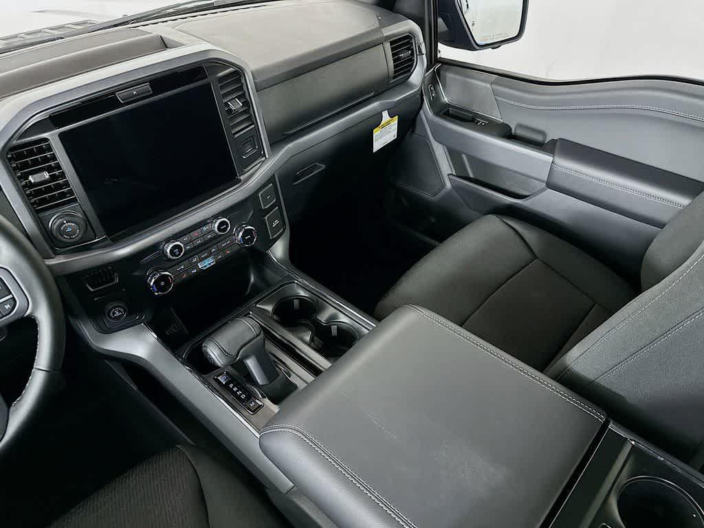 new 2025 Ford F-150 car, priced at $50,170