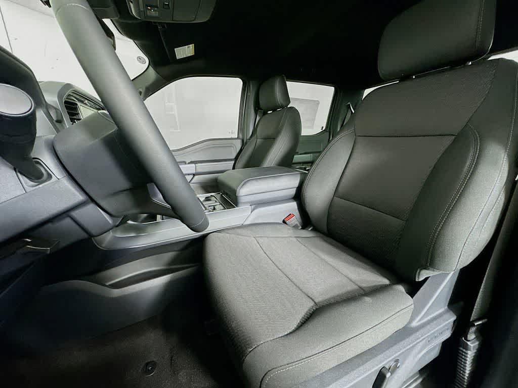 new 2025 Ford F-150 car, priced at $54,910