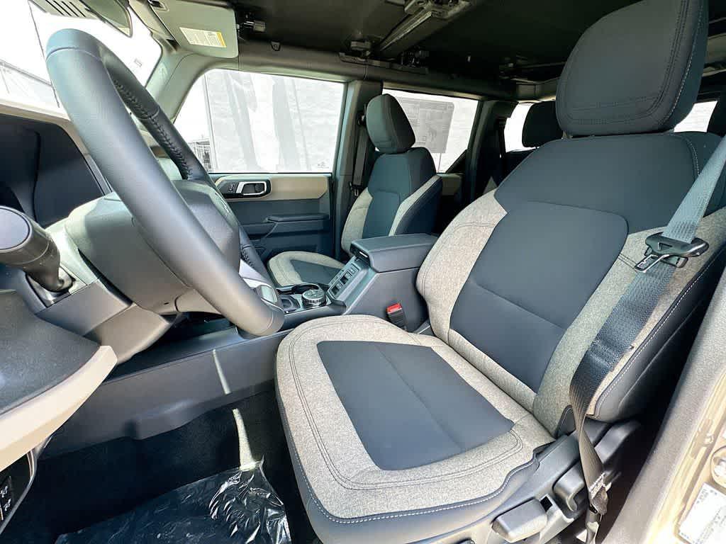 new 2025 Ford Bronco car, priced at $39,320
