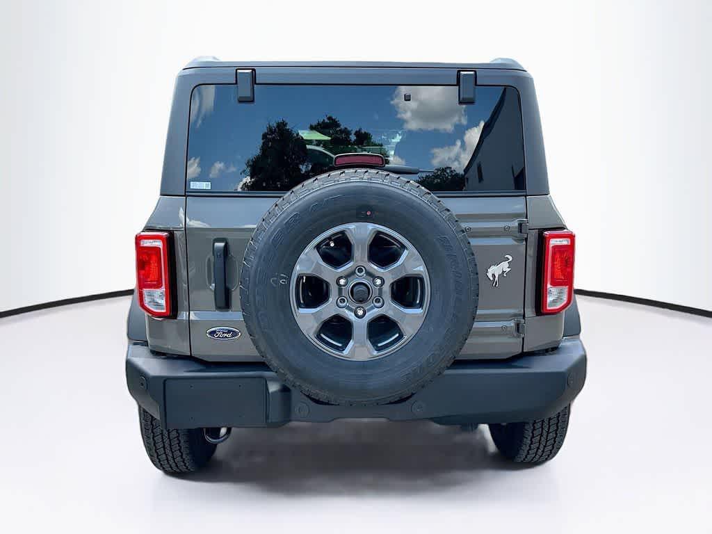 new 2025 Ford Bronco car, priced at $39,320