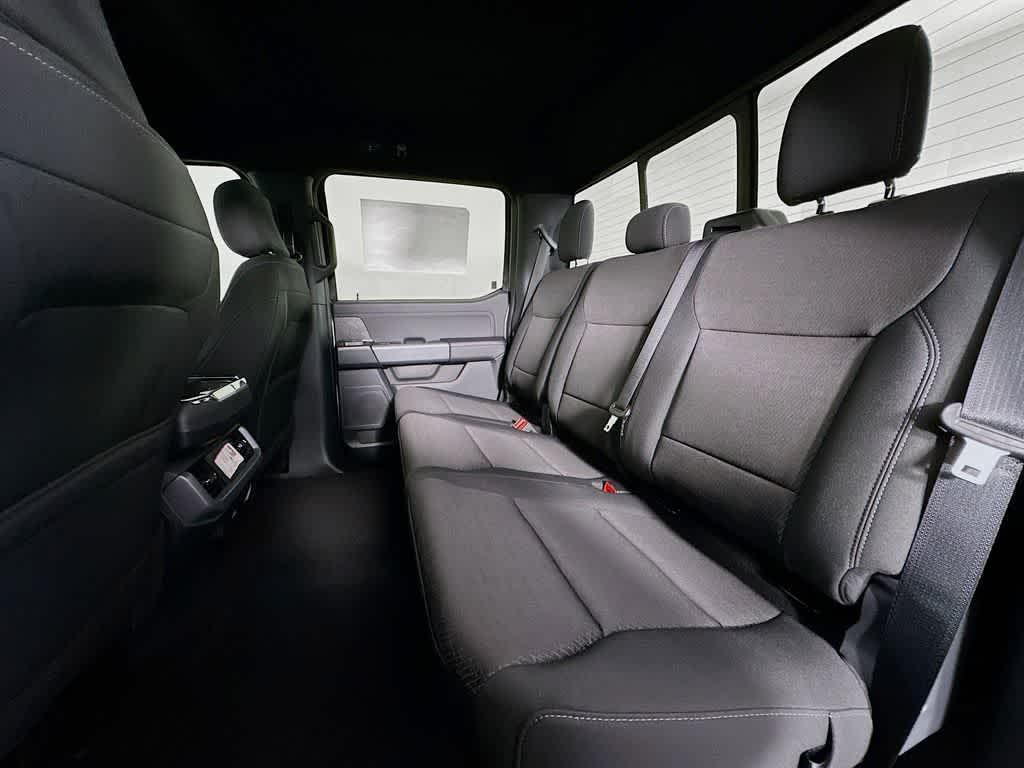 new 2025 Ford F-150 car, priced at $45,672