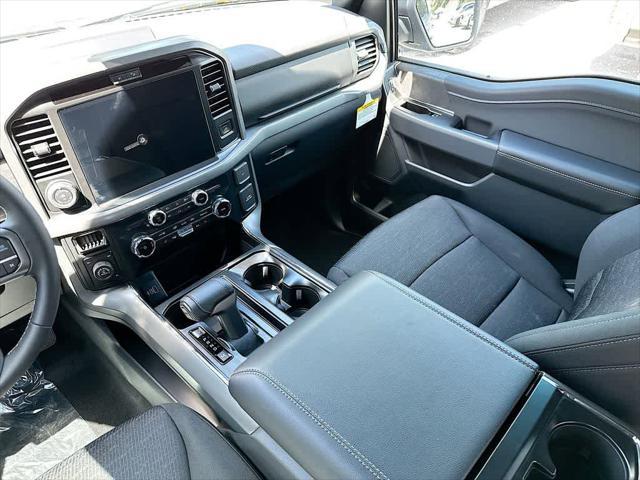 new 2025 Ford F-150 car, priced at $54,672