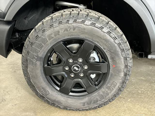 new 2025 Ford Bronco car, priced at $42,053