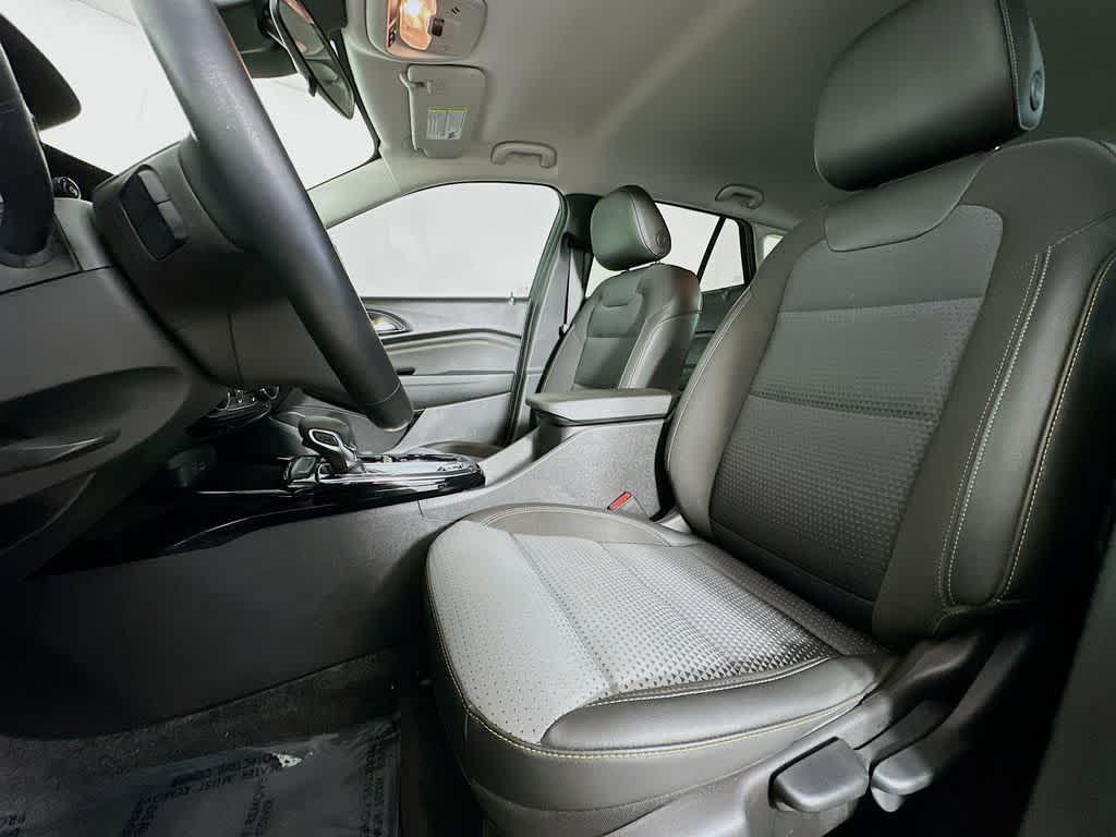 used 2024 Chevrolet Trax car