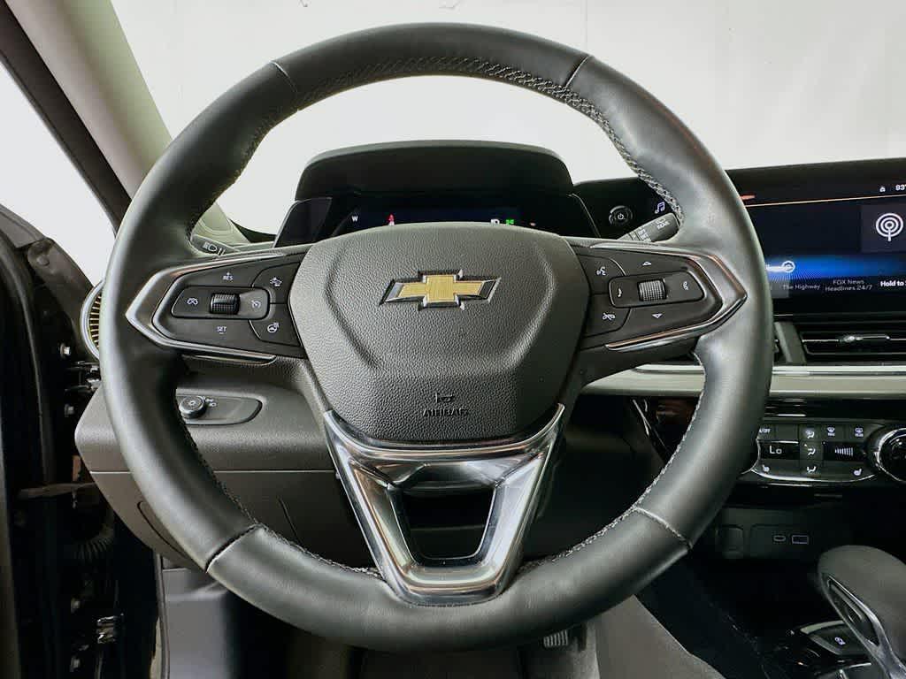 used 2024 Chevrolet Trax car