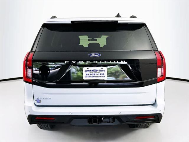 new 2025 Ford Expedition car, priced at $58,875