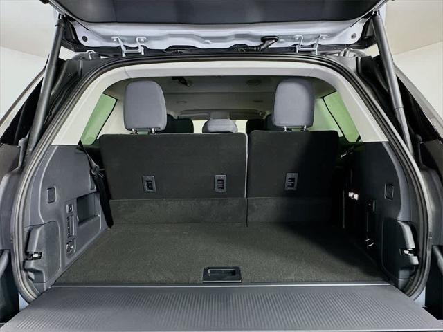 new 2025 Ford Expedition car, priced at $63,995