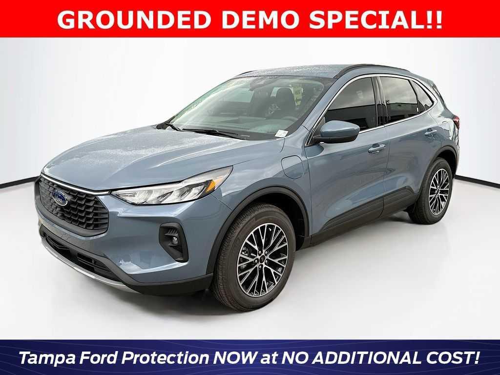 new 2025 Ford Escape PHEV car, priced at $31,895