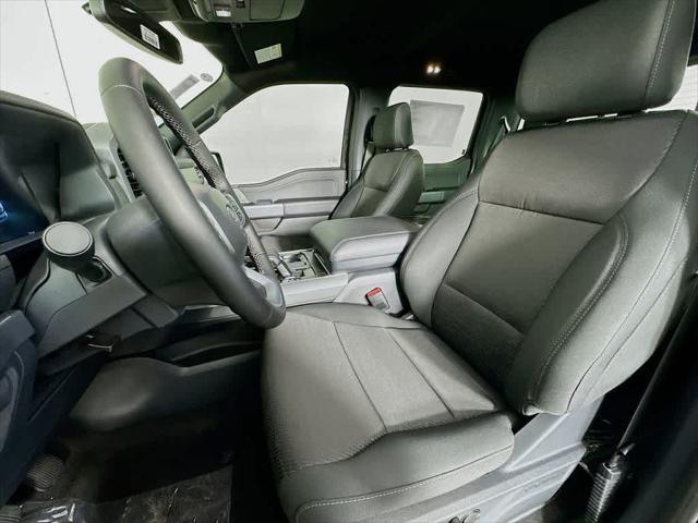 new 2025 Ford F-150 car, priced at $45,672
