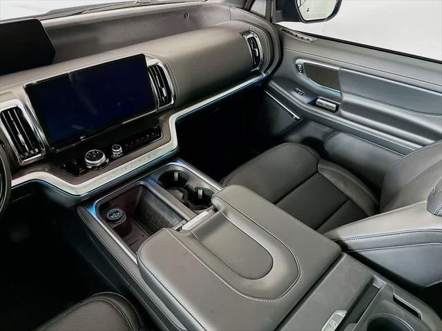 new 2025 Ford Expedition car, priced at $80,490