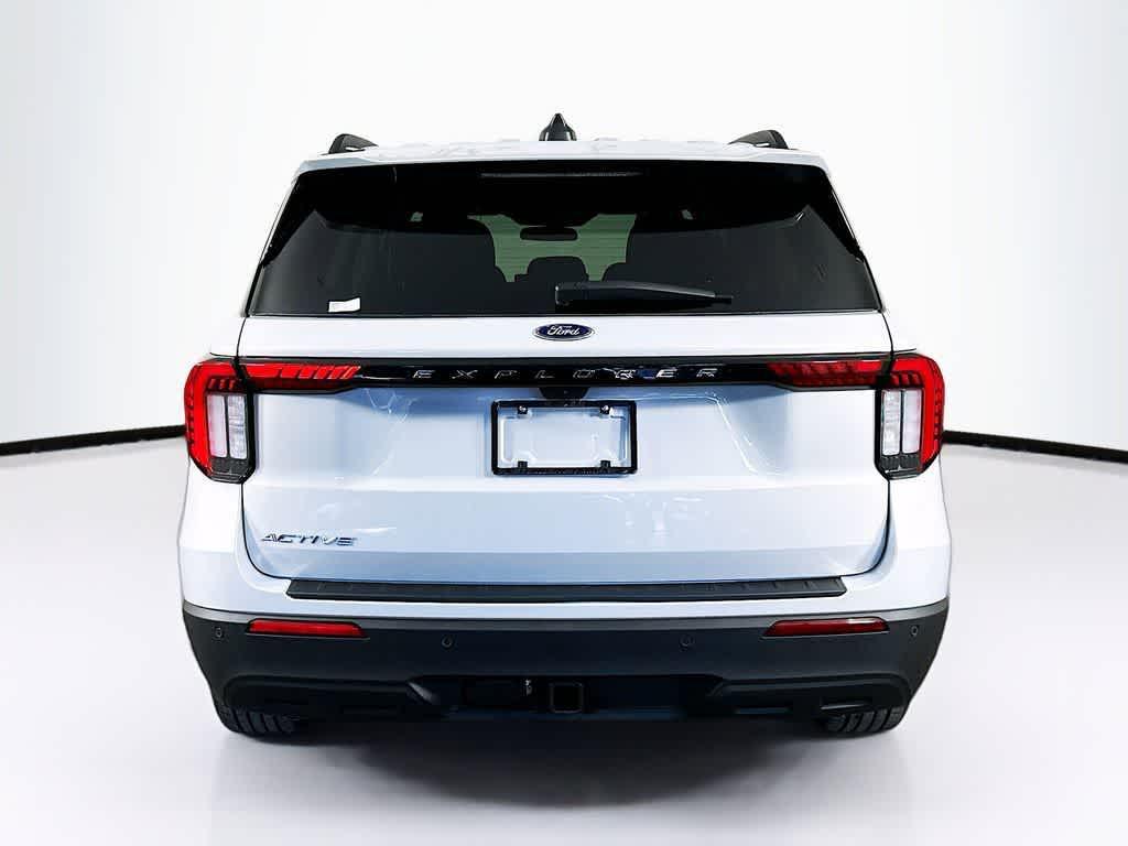 new 2025 Ford Explorer car, priced at $35,588