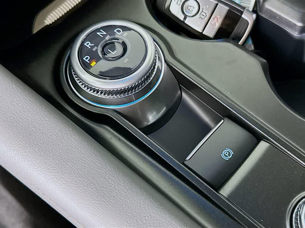 new 2025 Ford Explorer car, priced at $35,588