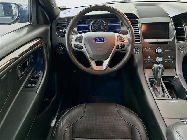 used 2014 Ford Taurus car