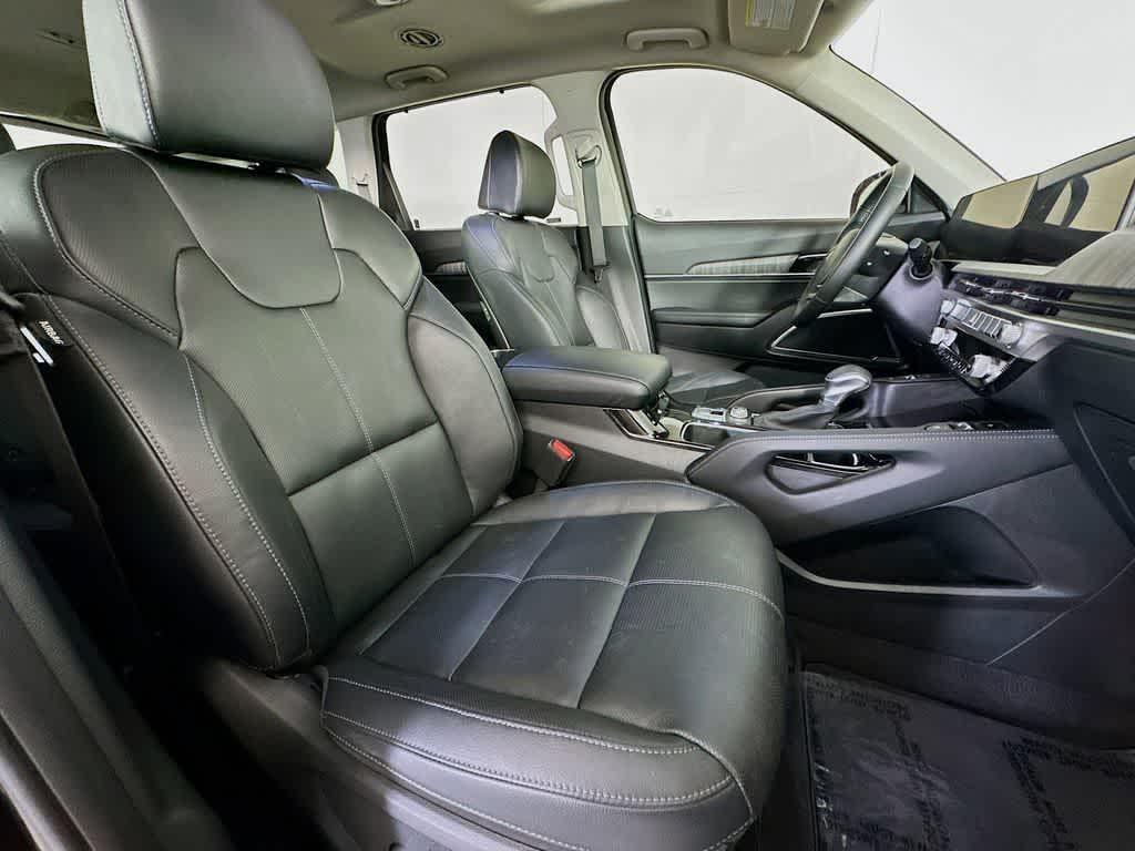used 2024 Kia Telluride car, priced at $33,608