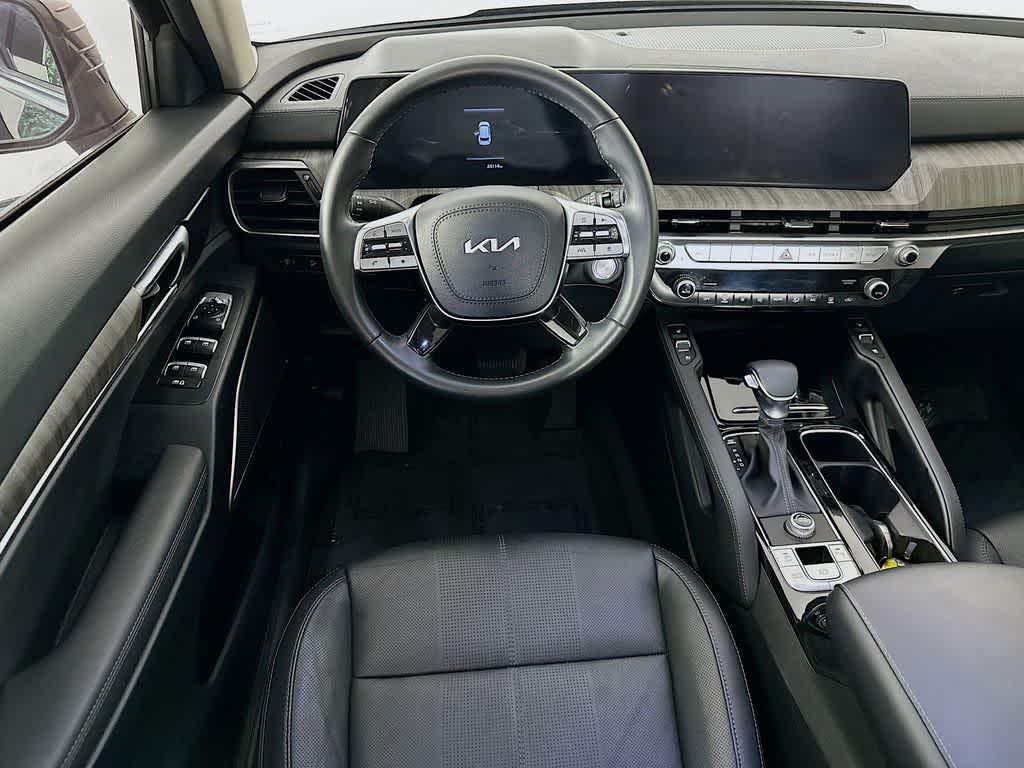 used 2024 Kia Telluride car, priced at $33,608