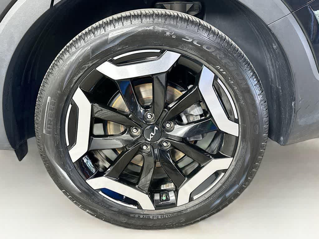 used 2024 Kia Telluride car, priced at $33,608
