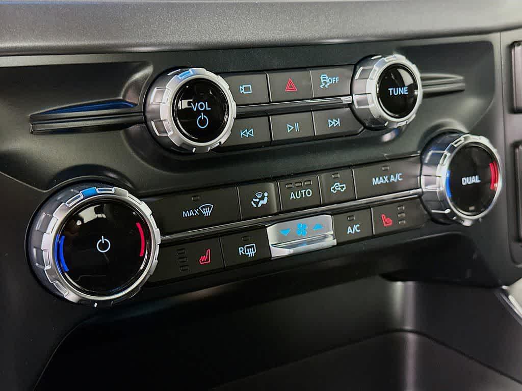 new 2025 Ford F-150 car, priced at $55,305