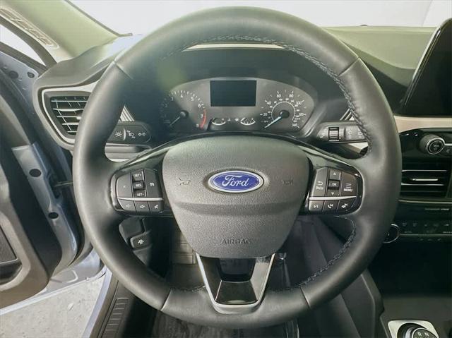 used 2022 Ford Escape car, priced at $19,912