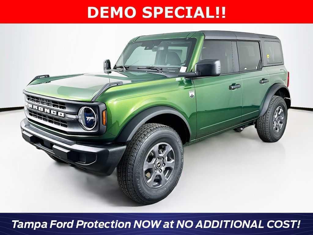 new 2025 Ford Bronco car, priced at $39,064
