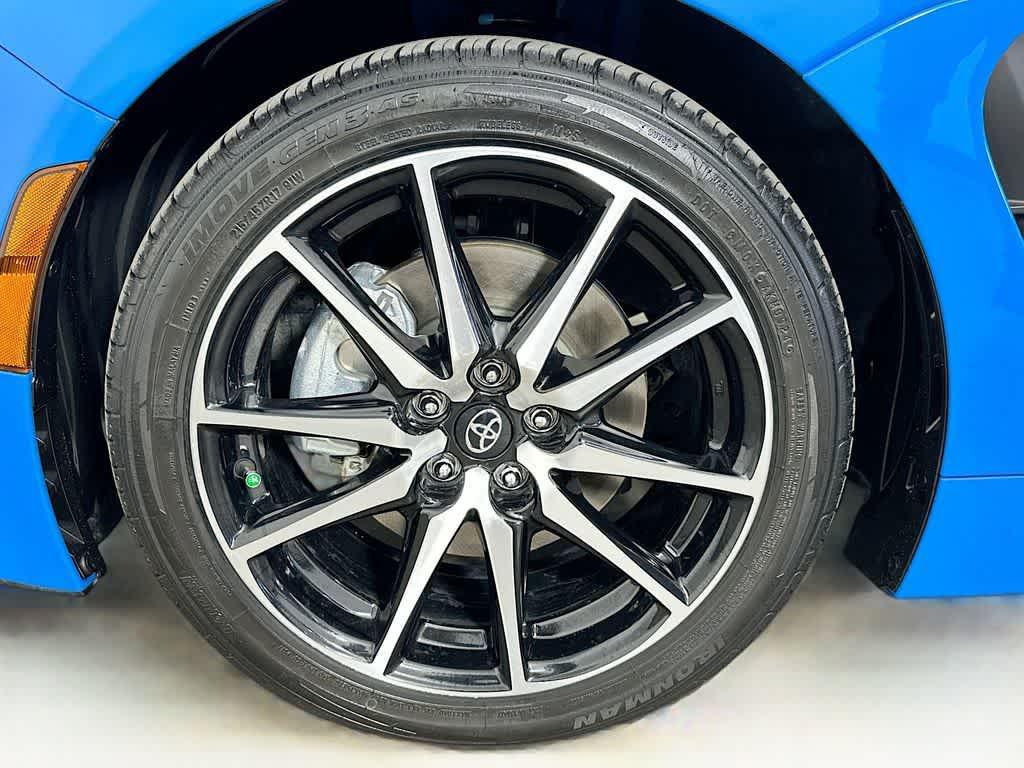 used 2022 Toyota GR86 car, priced at $27,678