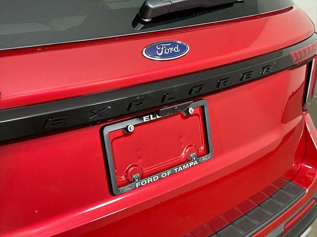 new 2025 Ford Explorer car, priced at $52,501