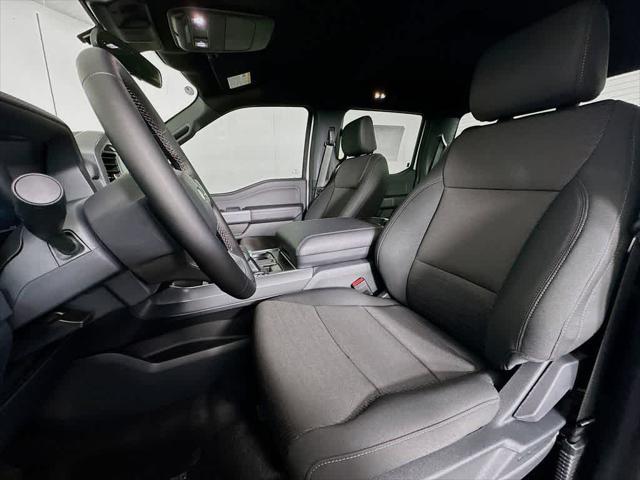 new 2025 Ford F-150 car, priced at $46,051
