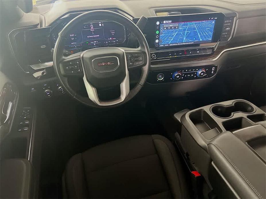 used 2022 GMC Sierra 1500 car, priced at $40,995