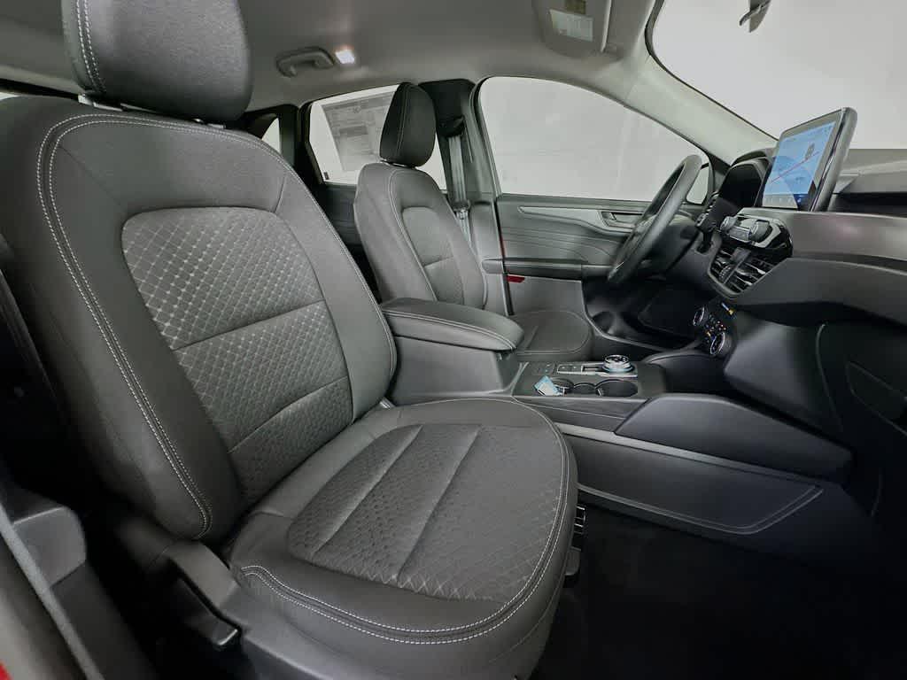 new 2025 Ford Escape car, priced at $28,350