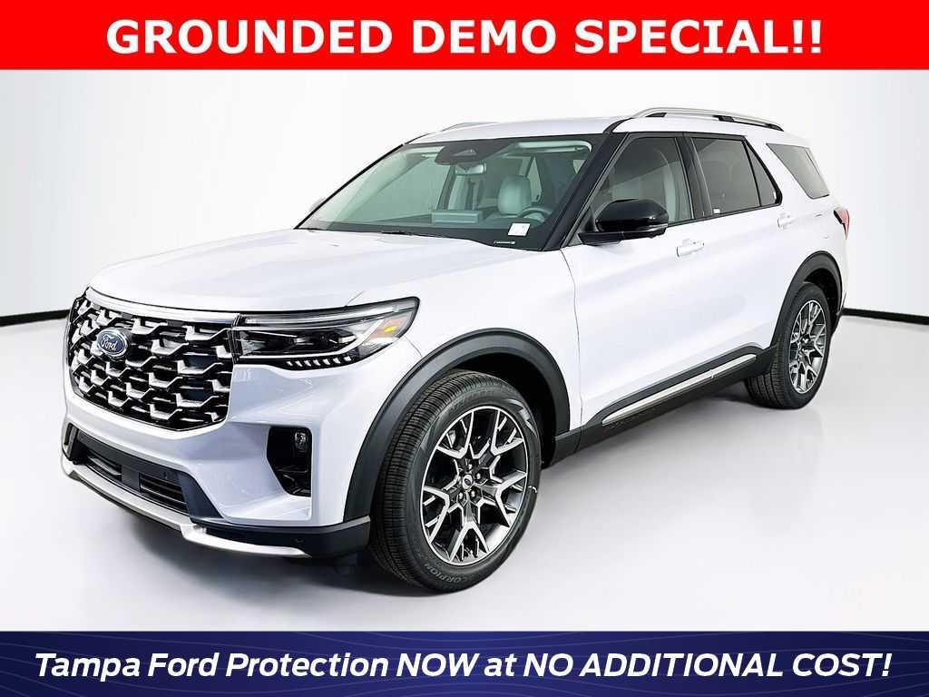 new 2025 Ford Explorer car, priced at $52,817