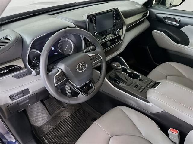 used 2020 Toyota Highlander car, priced at $30,598