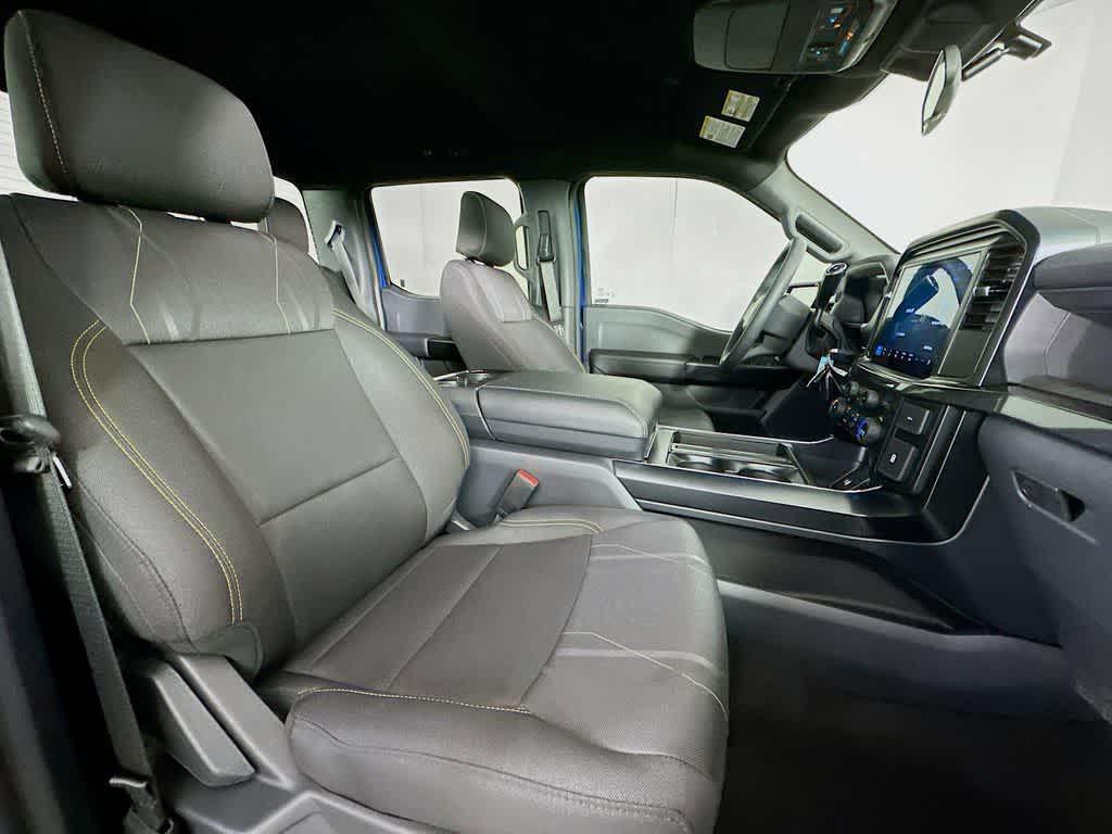 new 2025 Ford F-150 car, priced at $41,628