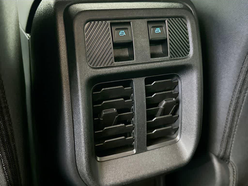 new 2025 Ford Bronco car, priced at $39,724