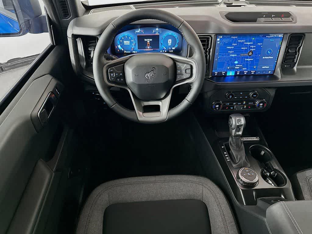new 2025 Ford Bronco car, priced at $39,724