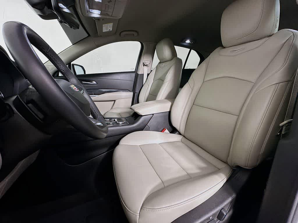 used 2022 Cadillac XT4 car, priced at $29,777