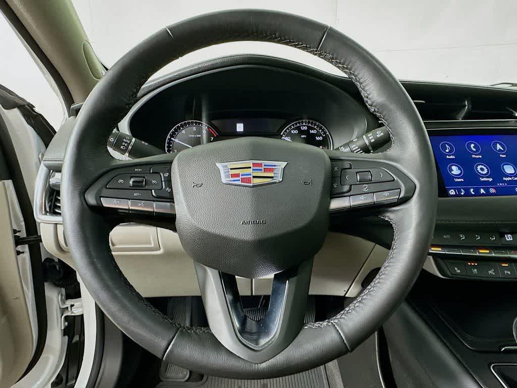 used 2022 Cadillac XT4 car, priced at $29,777