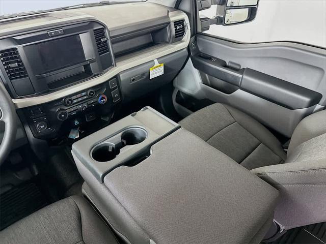 new 2025 Ford F-250 car, priced at $67,105