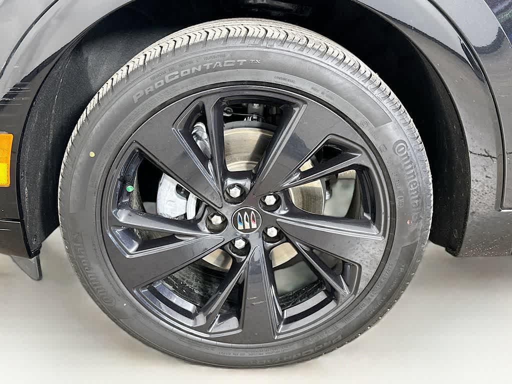 used 2024 Buick Envision car, priced at $28,553