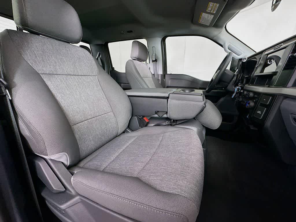 new 2025 Ford F-350 car, priced at $64,596