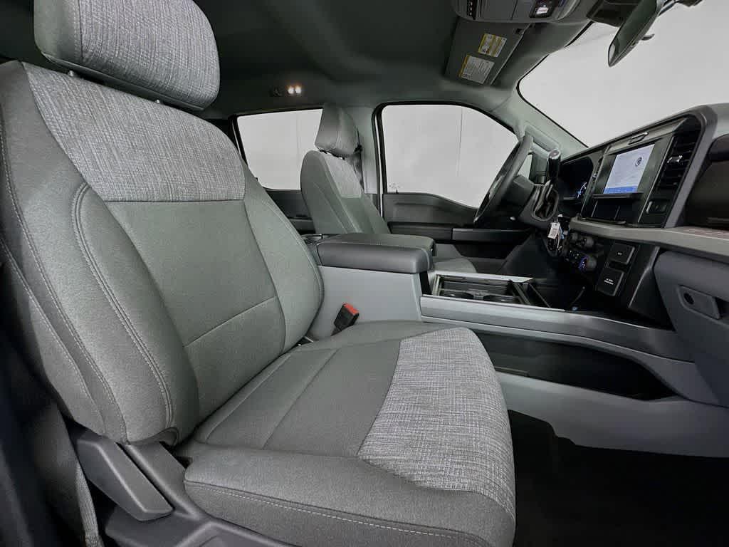 new 2025 Ford F-250 car, priced at $64,597